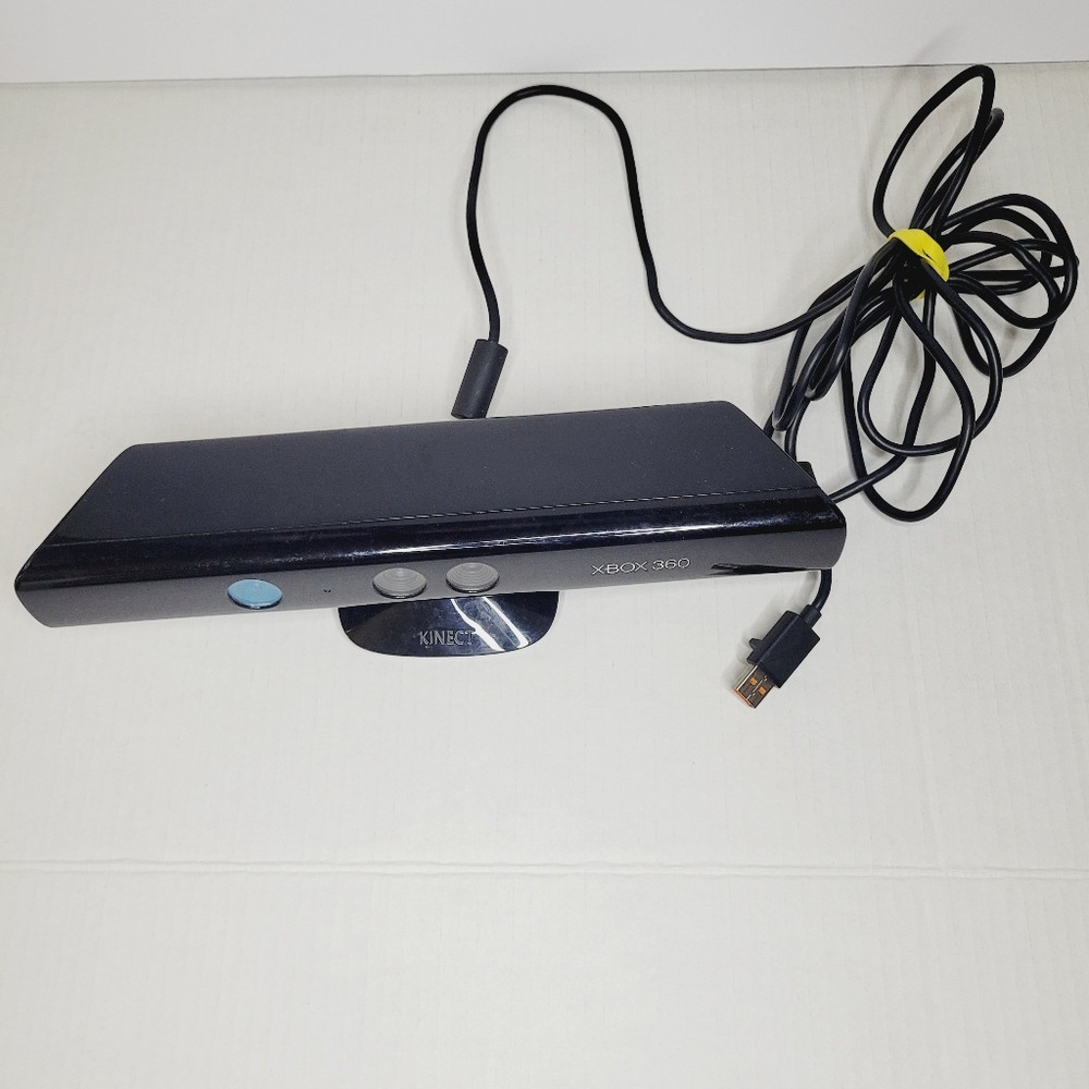 Official Microsoft Kinect Sensor Bar 1414 Xbox 360 with AC Power Adapter Works - Picture 4 of 8